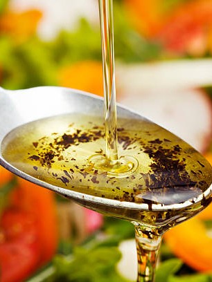 It's A Rogue World feat How To Make Cannabis Infused Oil 3.4.25