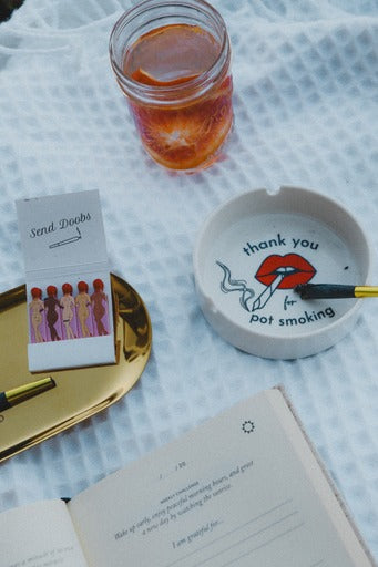 Rogue Paq Porcelain Ashtray: Thank You for Pot Smoking